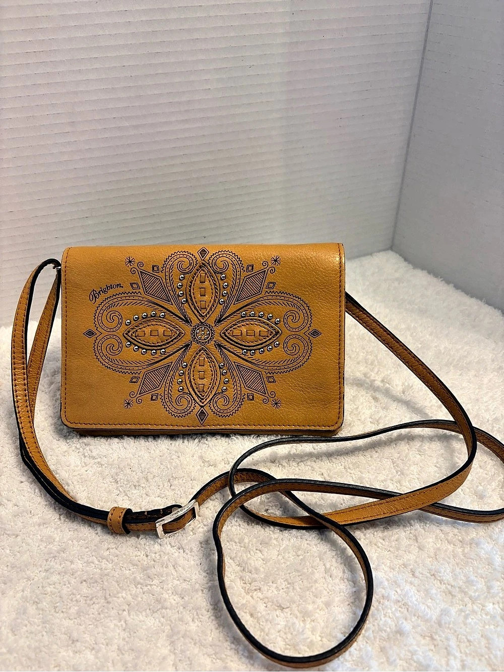 Brighton Tan Embellished Leather Crossbody Wallet